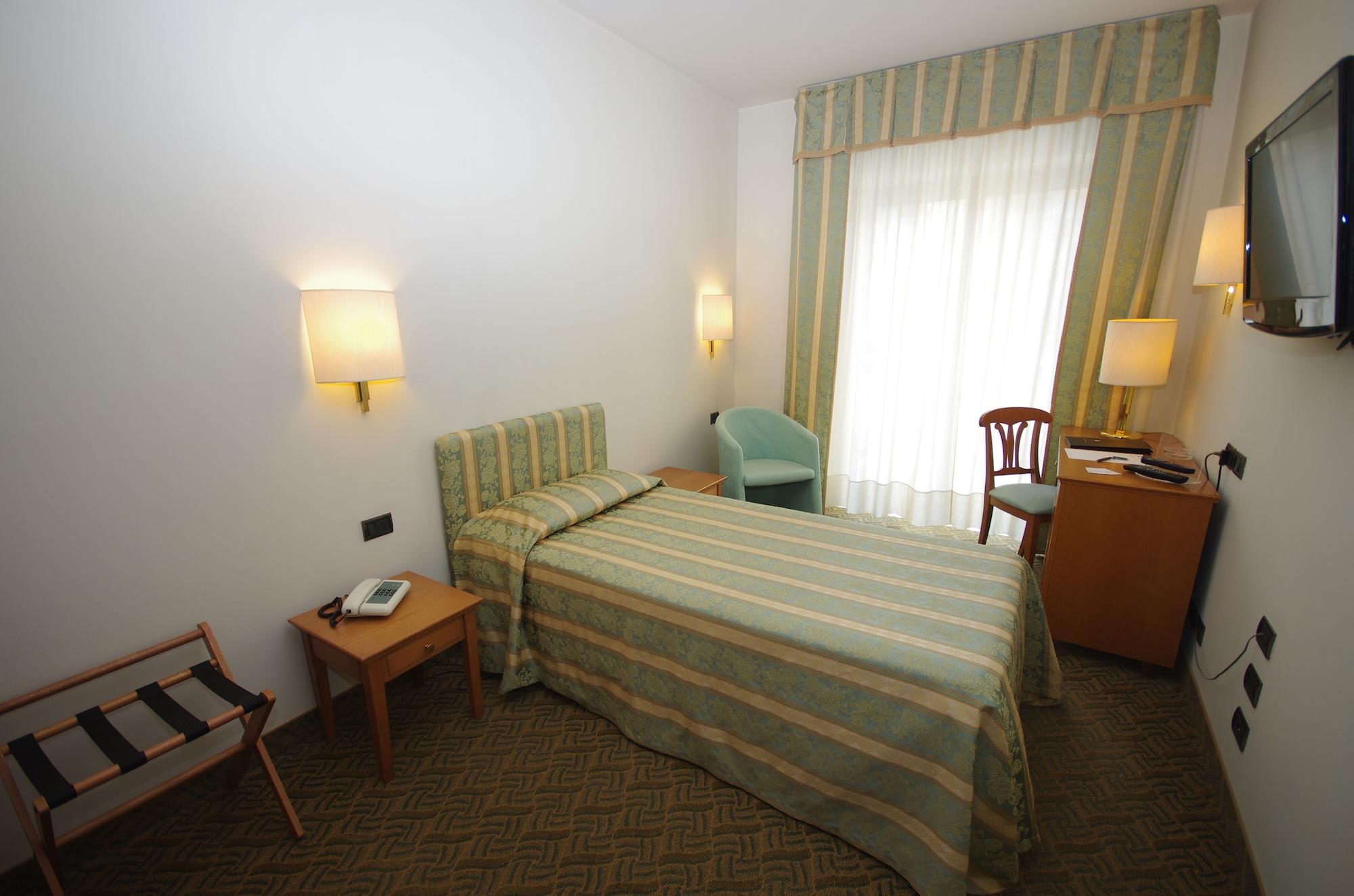למזיה טרמה Savant Hotel מראה חיצוני תמונה