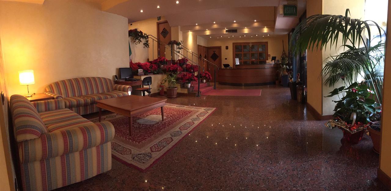 למזיה טרמה Savant Hotel מראה חיצוני תמונה